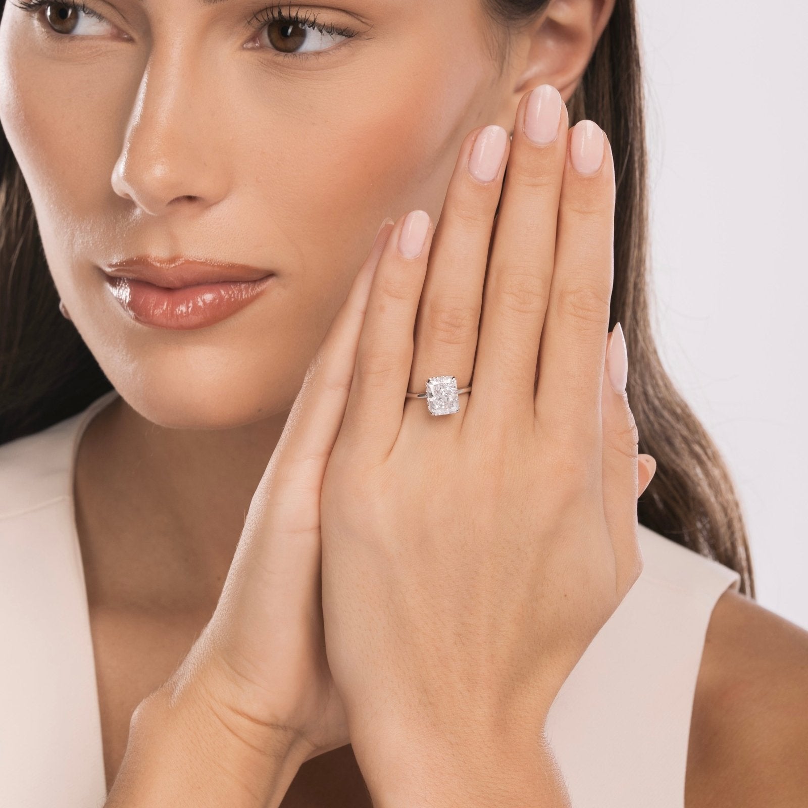 Sterling Silver Plain Band Jasmine Ring - Luxe Emporium x