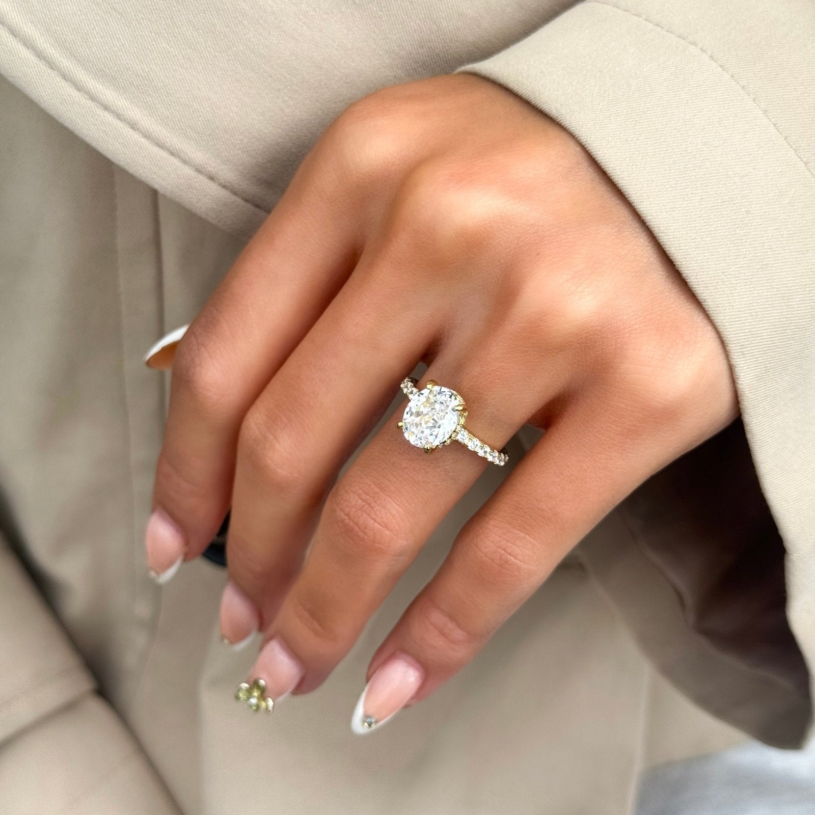 Gold Elysia Solitaire Ring - Luxe Emporium x