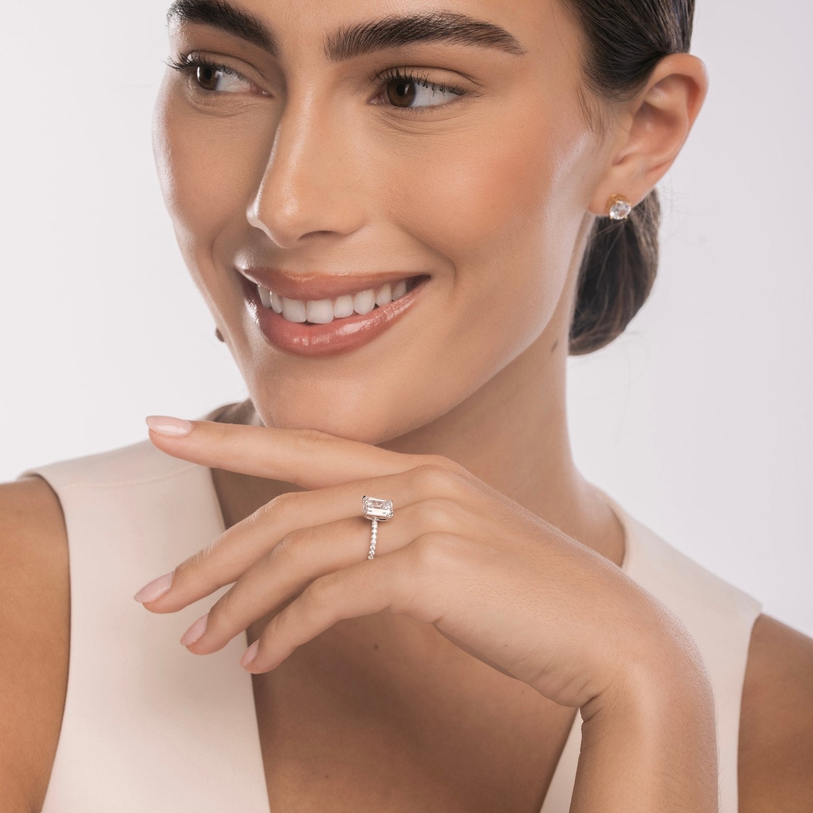 Sterling Silver Classic Emerald Cut Ring - Luxe Emporium x