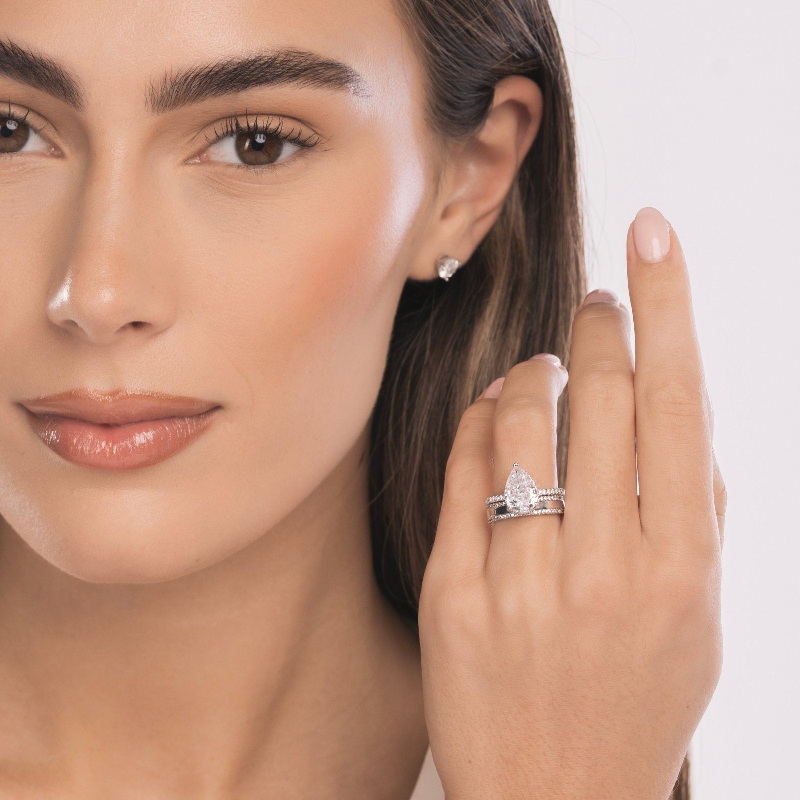 Sterling Silver Amour Ring - Luxe Emporium x