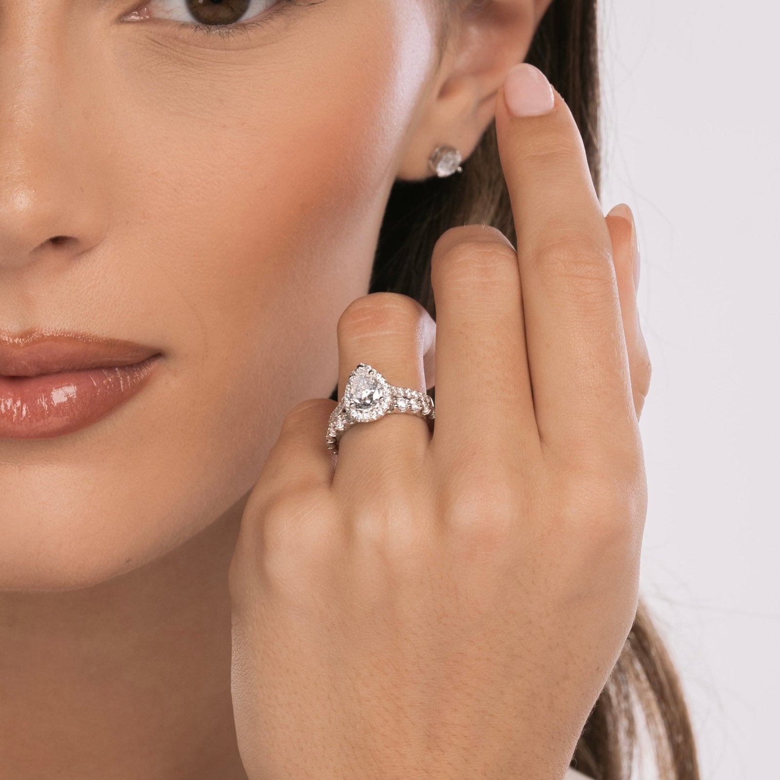Sterling Silver Pear Halo Aurora Ring - Luxe Emporium x