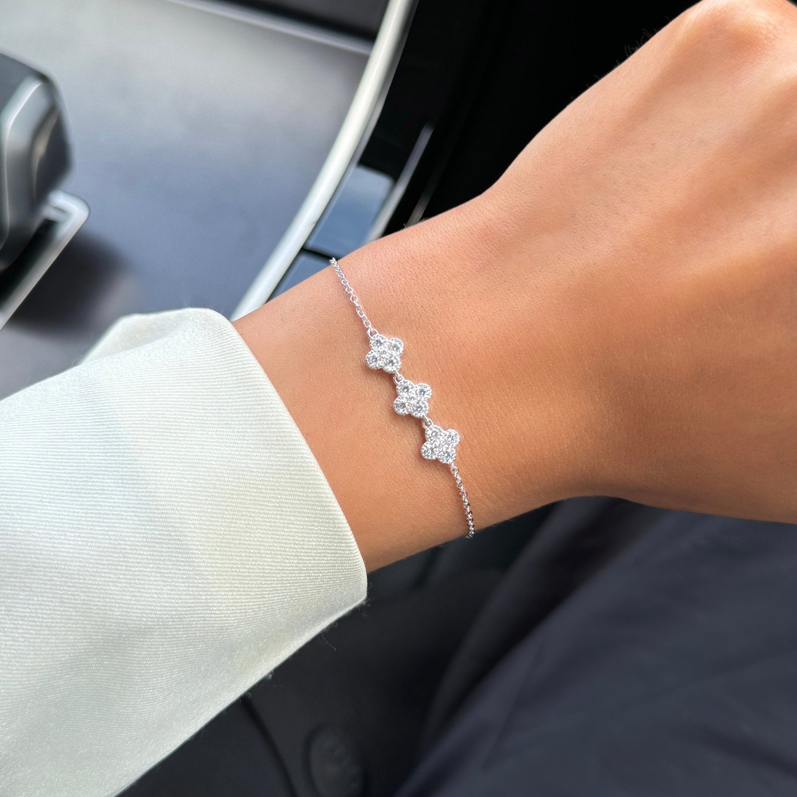 Sterling Silver Maeve Pavé Clover Bracelet - Luxe Emporium x