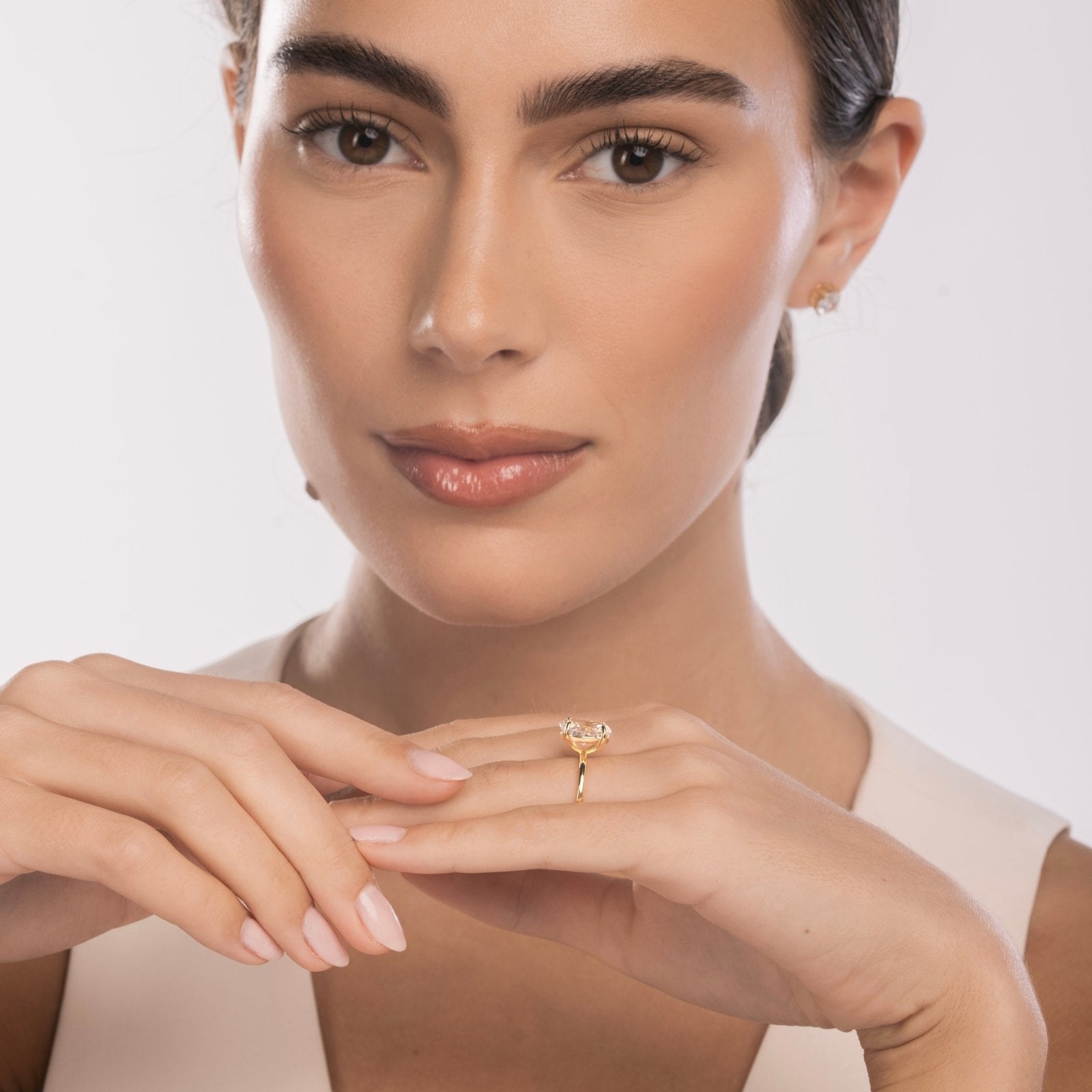 Gold Plain Band Solitaire Ring - Luxe Emporium x