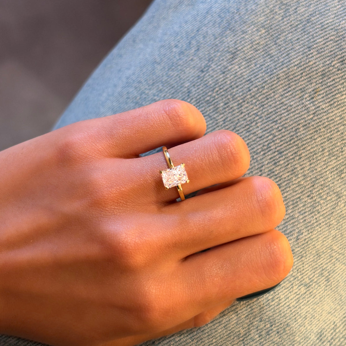 Gold Plain Band Mini Jasmine Ring