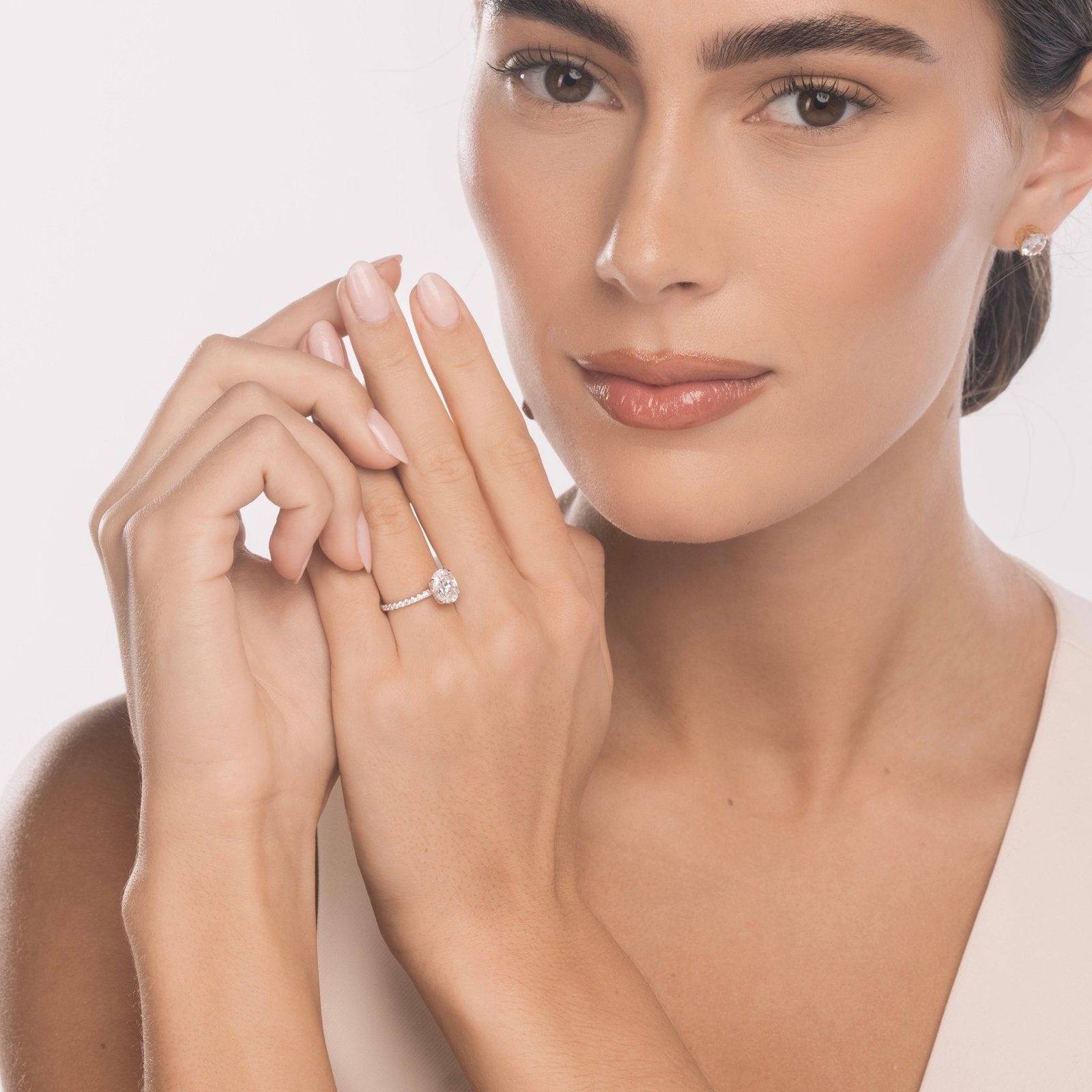 Sterling Silver 4 Prong Petite Solitaire Ring - Luxe Emporium x