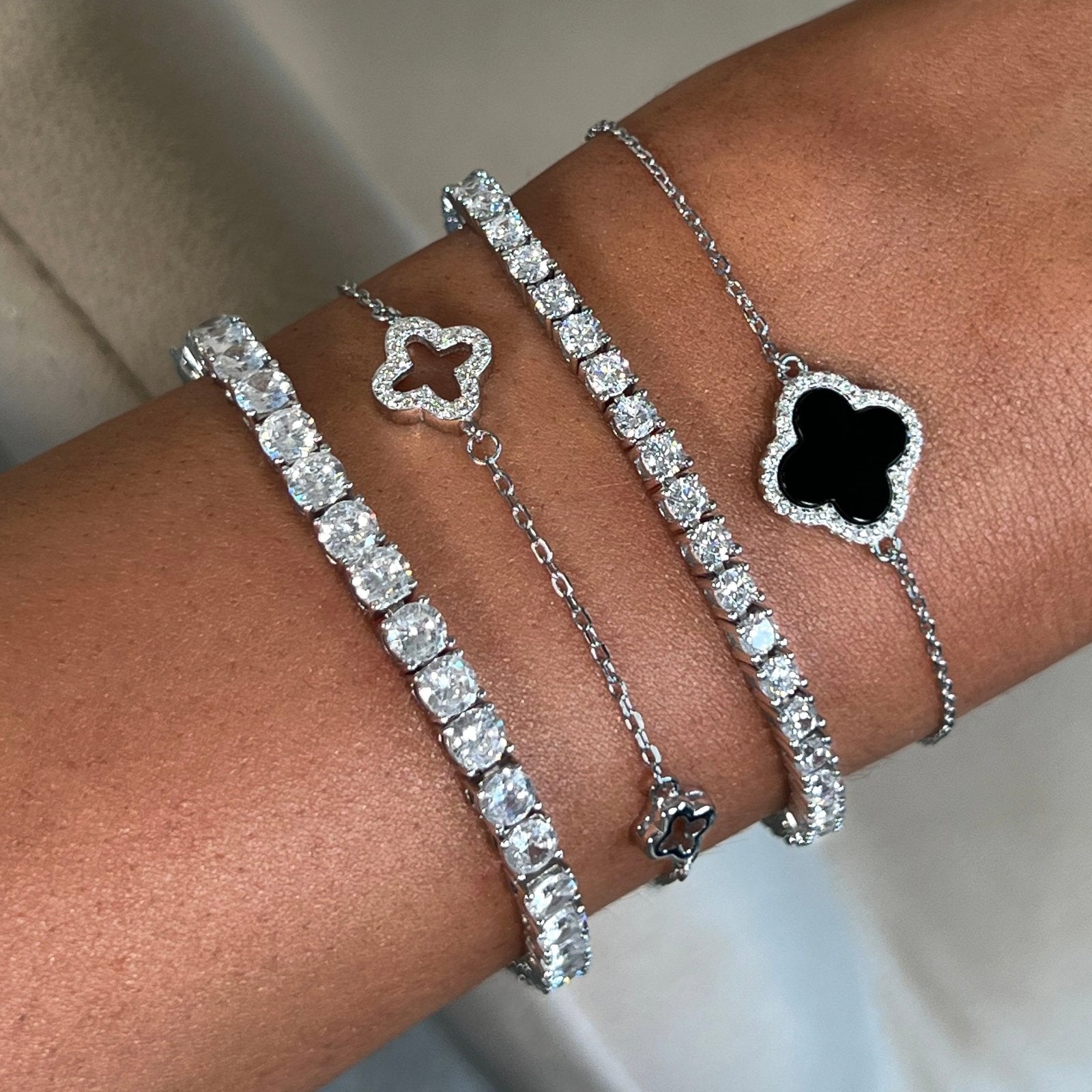 Sterling Silver Aura Iced Clover Bracelet - Luxe Emporium x