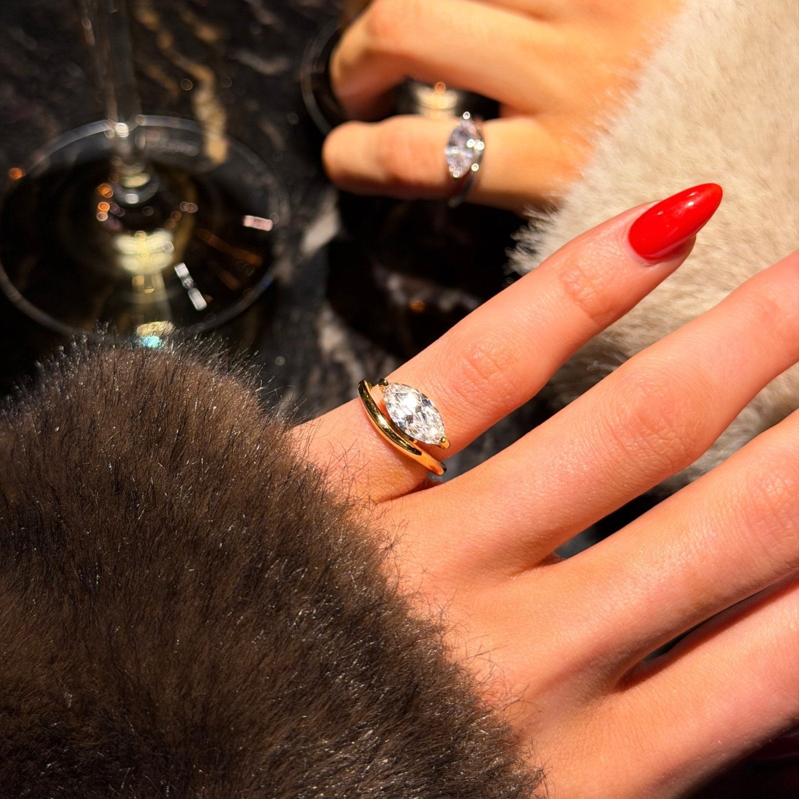 Gold Céleste Pinky Ring - Luxe Emporium x