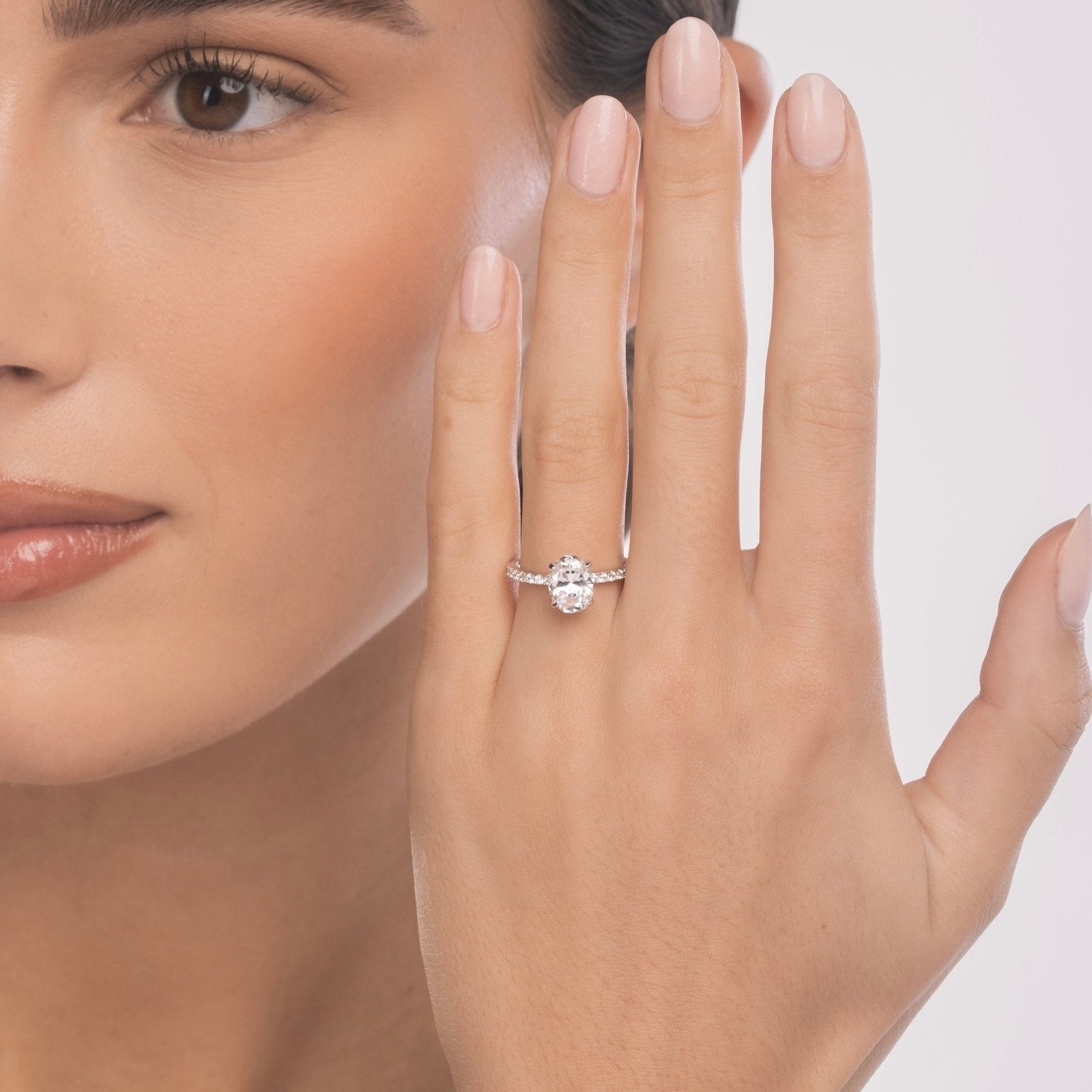 Sterling Silver 4 Prong Petite Solitaire Ring - Luxe Emporium x