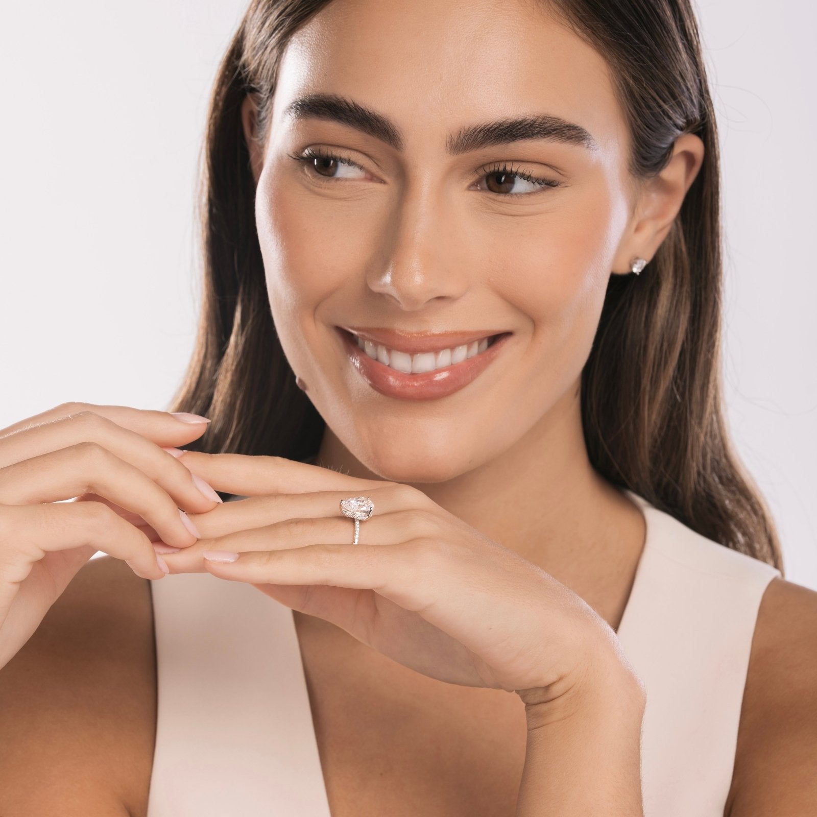 Sterling Silver Amour Ring - Luxe Emporium x