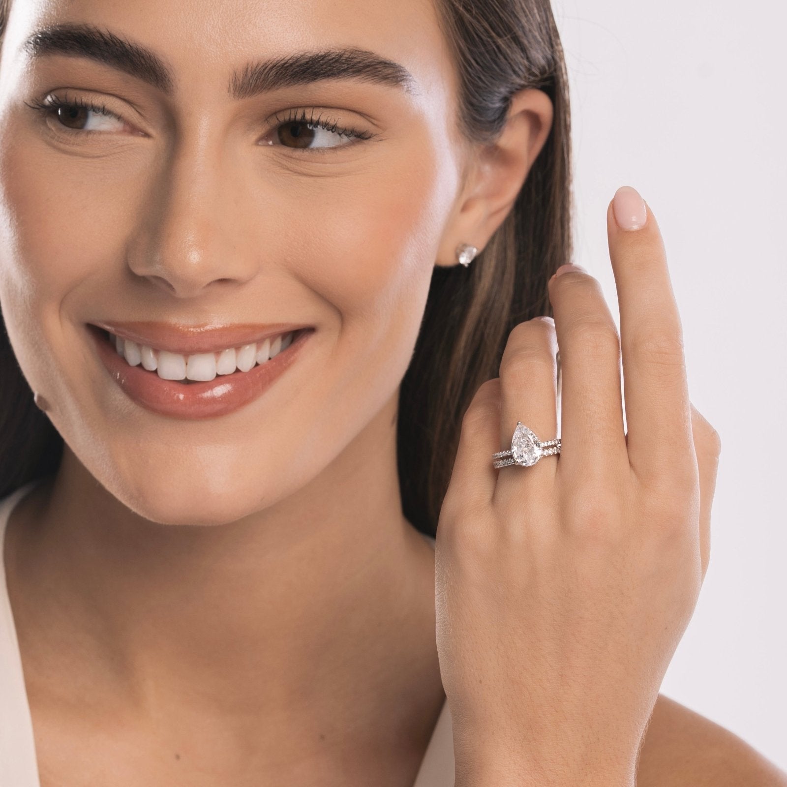 Sterling Silver Amour Ring - Luxe Emporium x