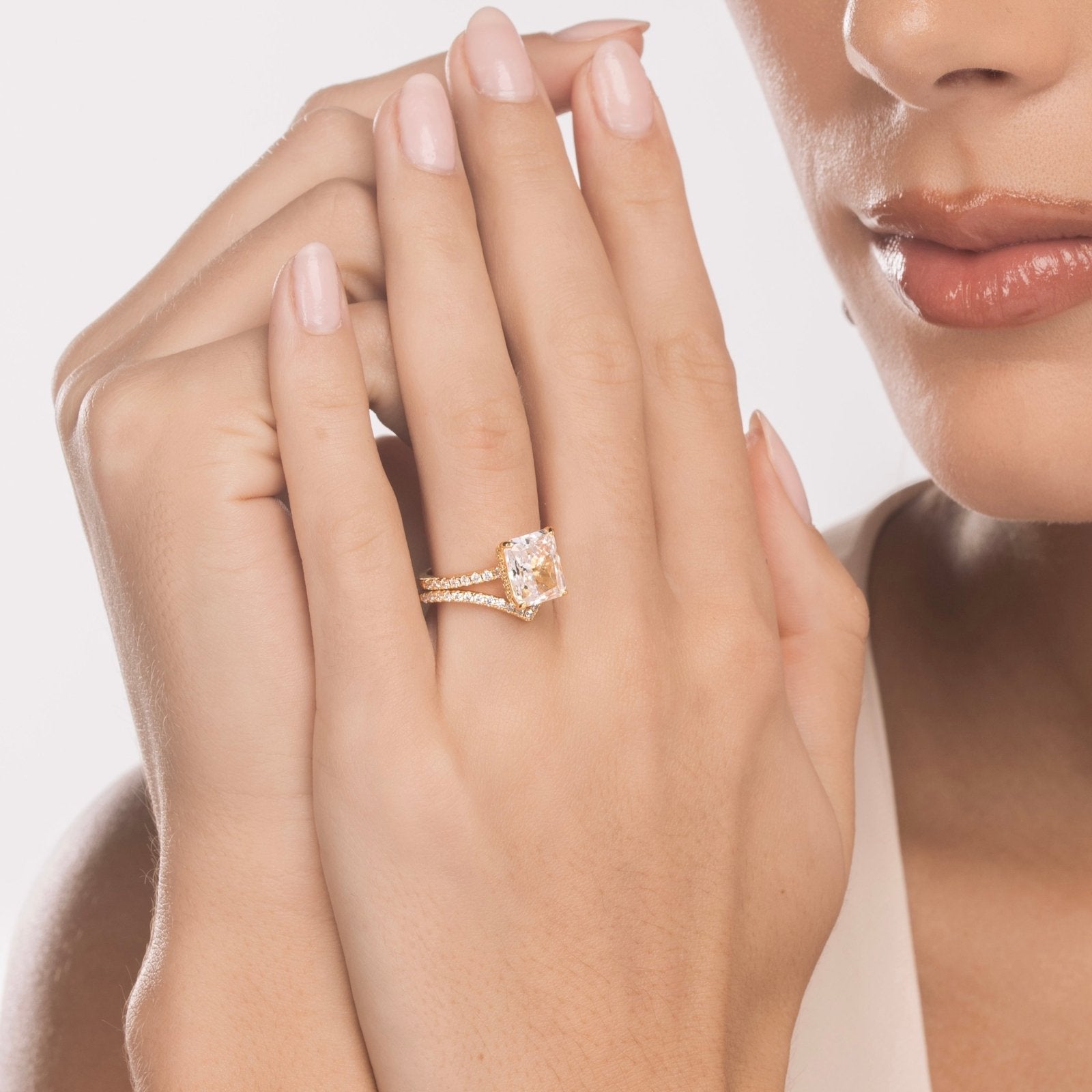 Gold Radiant Cut Jasmine Ring - Luxe Emporium x