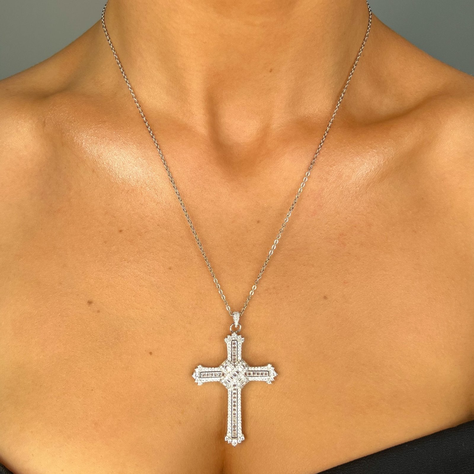 Sterling Silver Icy Cross Pendant Necklace - Luxe Emporium x